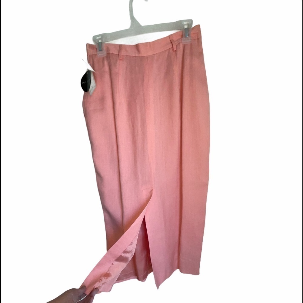 NWT- Evan Picone Linen Blend skirt. Size 10 - Picture 3 of 8